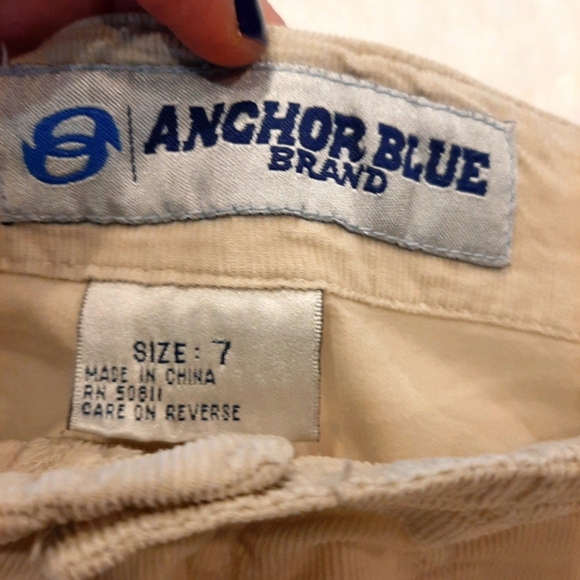 3/$12💥 ANCHOR BLUE corduroy tan khaki shorts - Picture 4 of 4